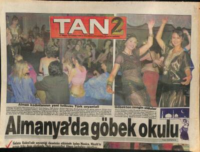 Tan Gazetesi 2 Eki 13 Mayıs - Fikret Hakanın Mutlu Dünyası GZ116274 - 1