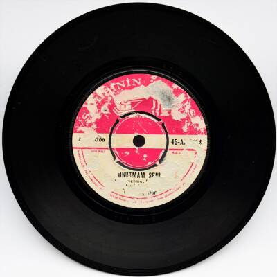 Taner Şener - Çok Sevmişti Kalbim Seni (108) PLK5447 - 2
