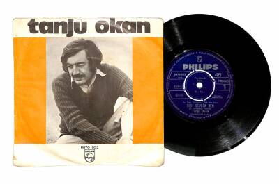 Tanju Okan - Seni Sevdim Ben / Güzel Yok Mu İnsafın Plak (10/9) PLK20710 - 1