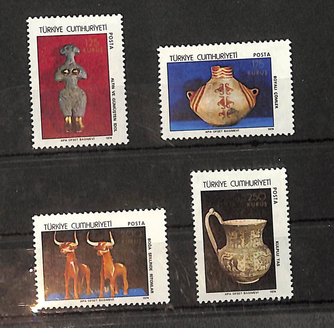 Tarihi Eserler (Historic Works) 4'lu Pul Seri PPT2335 - 1