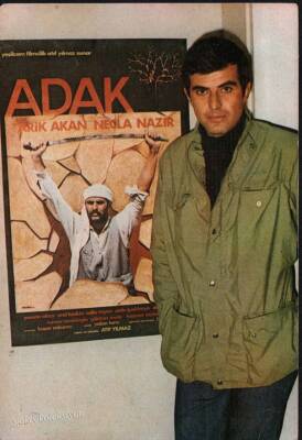 Tarık Akan Kartpostal KRT317 - 1