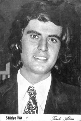 Tarık Akan Siyah-Beyaz Kartpostal (Küçük Boy) KRT22553 - Gökçekoleksiyon