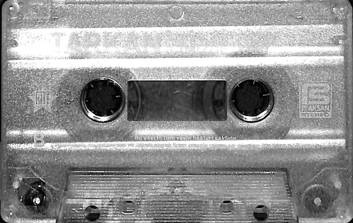 Tarkan - Özgürlük İçimizde Kaset (İkinci El) KST27833 - 1