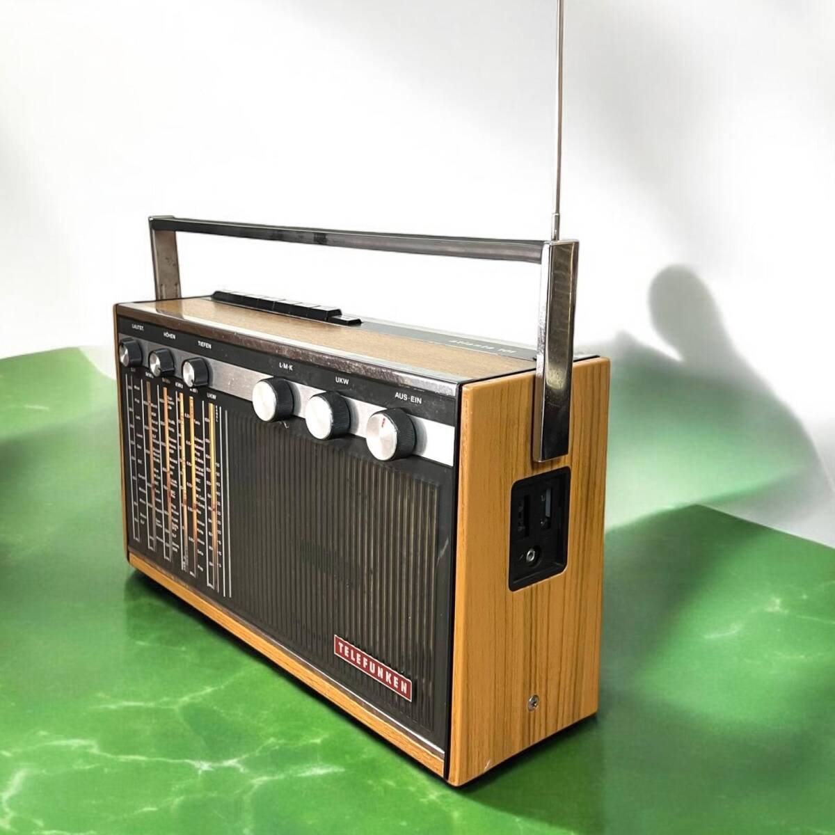 TELEFUNKEN ATLANTA 101 Antika Radyo RDY48 - 1