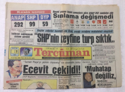 Tercüman Gazetesi 1 Aralık 1987 - Ecevit Çekildi - GZ17226 - 2