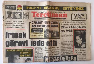 Tercüman Gazetesi 14 Mart 1975 - Cumhurbaşkanı Korutürk ,Parti Liderleri İle Görüşecek Bülent Ecevit Acele Ankaraya Çağrıldı GZ11195 - 2
