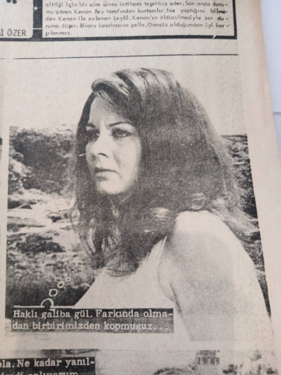 Tercüman Gazetesi 16 Ekim 1971 - Fatma Girik Afiş - Zeki Müren Afiş GZ145236 - 2