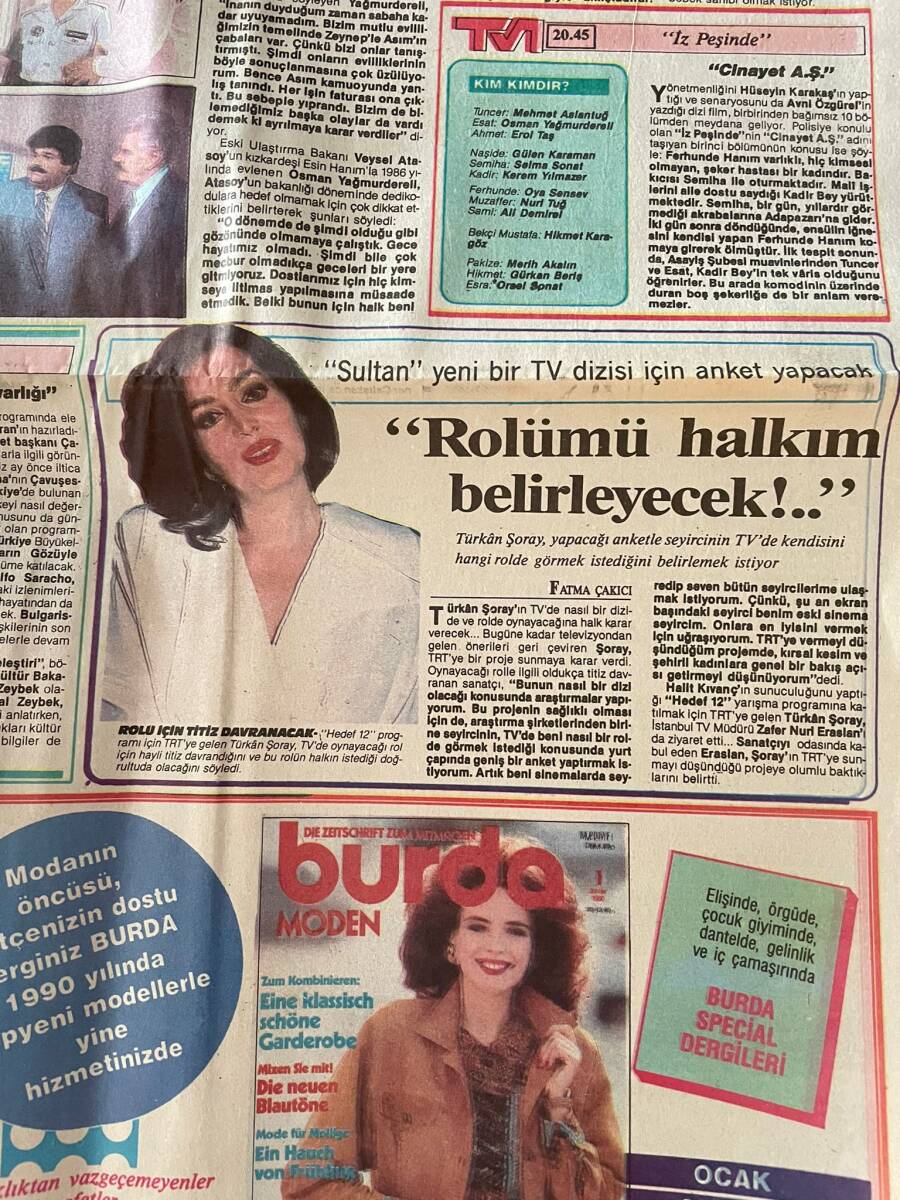 Tercüman Gazetesi 22 Ocak 1990 - Galatasaray'da Yeni Rüzgarlar - Trabzon Lider - Rıza Pehlevi Megalomandı - Türkan Şoray Rolü İçin Titiz Davranacak GZ150224 - 2