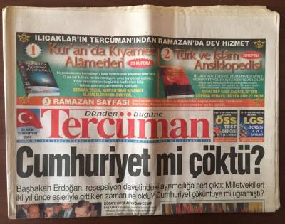 Tercüman Gazetesi 25 Ekim 2003 - Başbakan Erdoğan Cumhurbaşkanlığı Resepsiyonundaki Davet Ayrımcılığına Sert Çıktı GZ10475 - 1