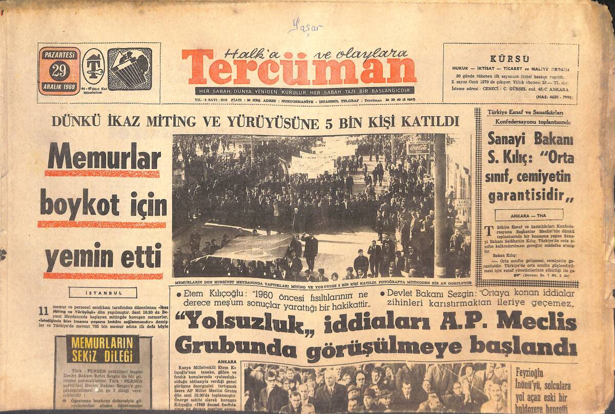 Tercüman Gazetesi 29 Aralık 1969 - Memurlar Boykot İçin Yemin Etti - Yolsuzluk, İddiaları AP Meclis Grubunda Görüşülmeye Başlandı! GZ144392 - 1