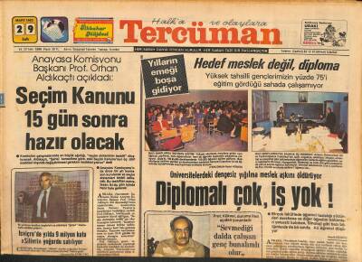 Tercüman Gazetesi 29 Mart 1983 - Oramiral Eyiceoğlu Toprağa Verildi - Seçim Kanunu 15 Gün Sonra Hazır Olacak GZ127501 - 1