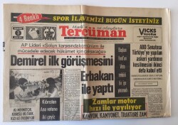 Tercüman Gazetesi 3 Ekim 1974 - Demirel İlk Görüşmesini Erbakan İle Yaptı GZ11170 - 1