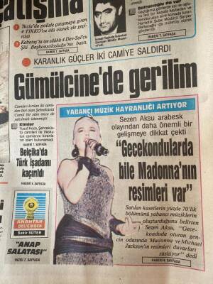 Tercüman Gazetesi 8 Ekim 1988 - Sezen Aksu Arabesk Olayından Daha Önemli Bir Gelişmeye Dikkat Çekti GZ67188 - 4