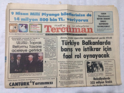 Tercüman Gazetesi 9 Nisan 1982 - Evren Resmi Ziyaretini Tamamlayarak Yurda Döndü - GZ17294 - 2
