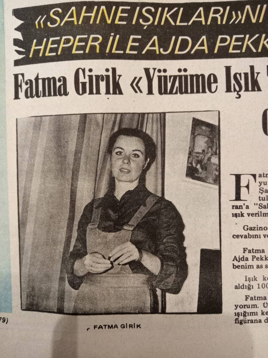 Tercüman Gazetesi İnci Eki 14 Kasım 1973 - Fatma Girik Yüzüme Işık Tutulmuyor Diye Gazinodan Ayrıldı! - Hilal Gezer Kocası İle Avrupa'ya Gidiyor! GZ144745 - 2