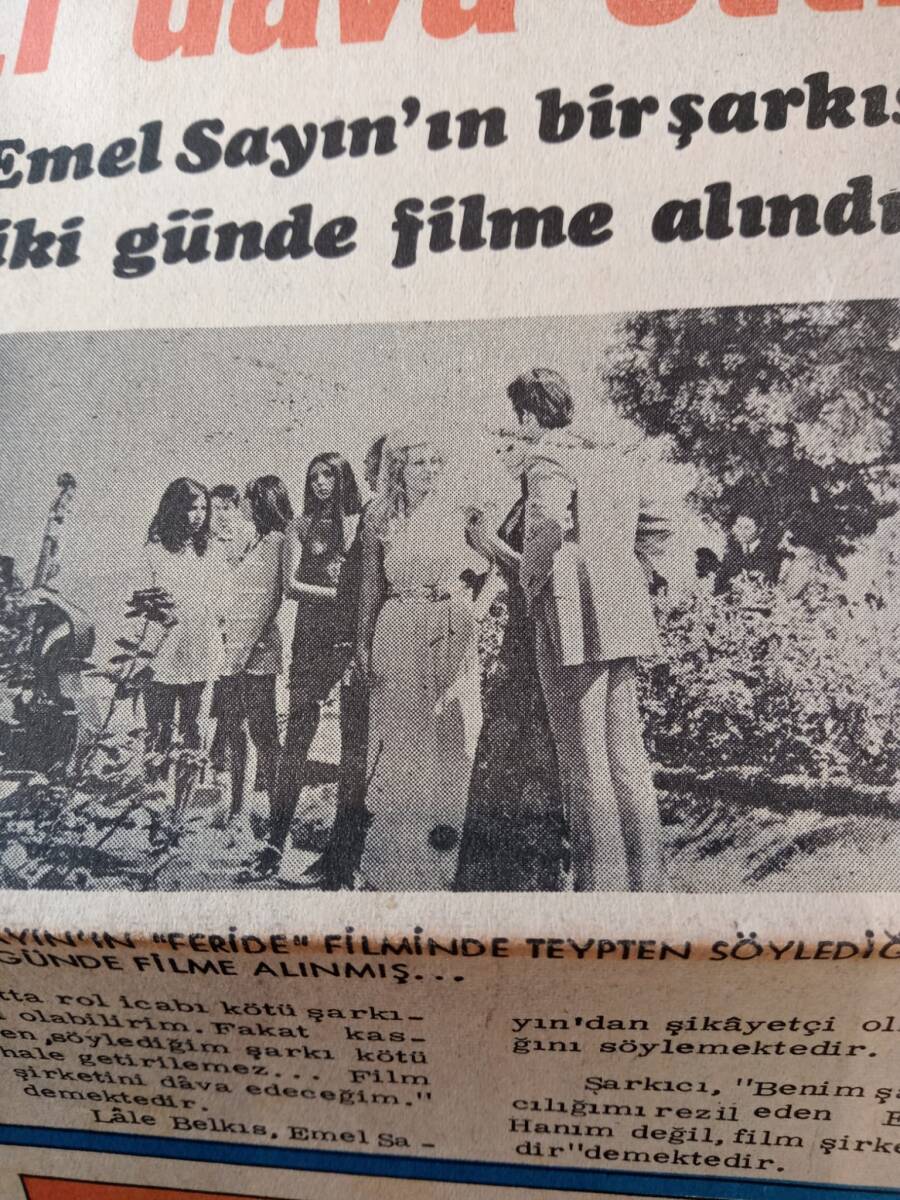 Tercüman Gazetesi İnci Eki 29 Ağustos 1971 - Emel Sayın'ın Bir Şarkısı İki Günde Filme Alındı! - Lale Belkıs Dakikalık Dava! GZ145248 - 2
