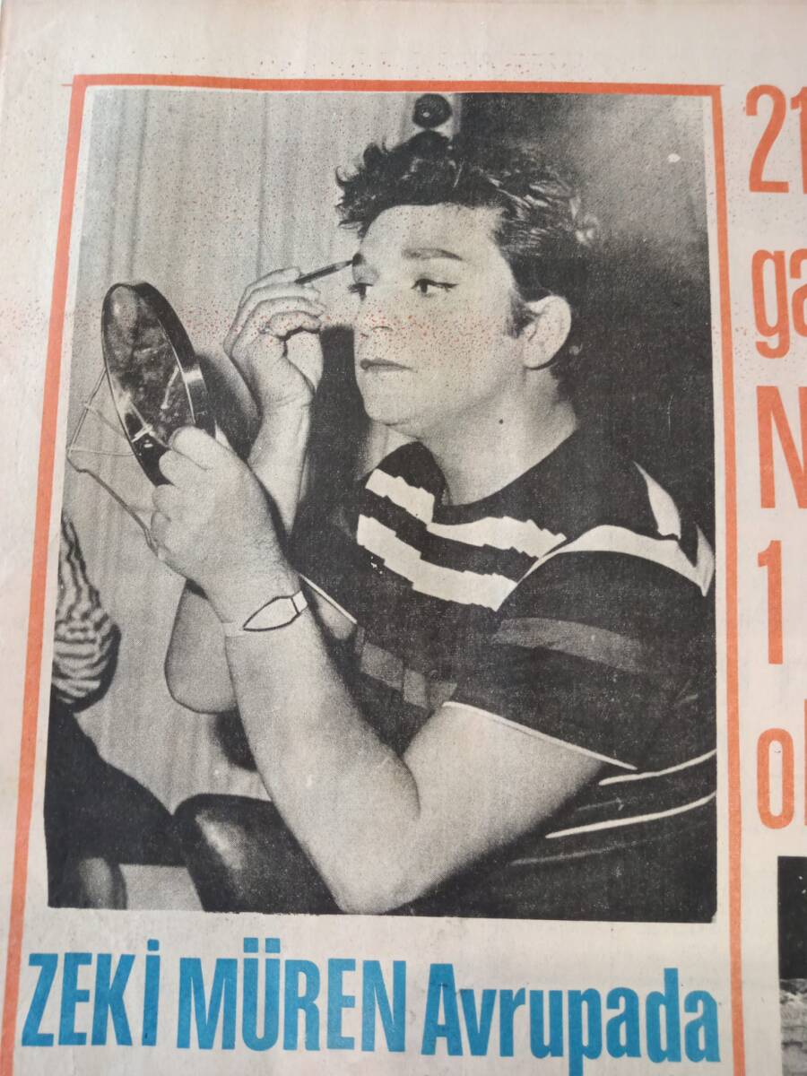 Tercüman Gazetesi İnci Eki 29 Haziran 1971 - Zeki Müren Belediye'ye Başvurdu! - Nebahat Çehre İcra Borcunu 35 Şarkı Okuyarak Ödeyecek! GZ146037 - 2