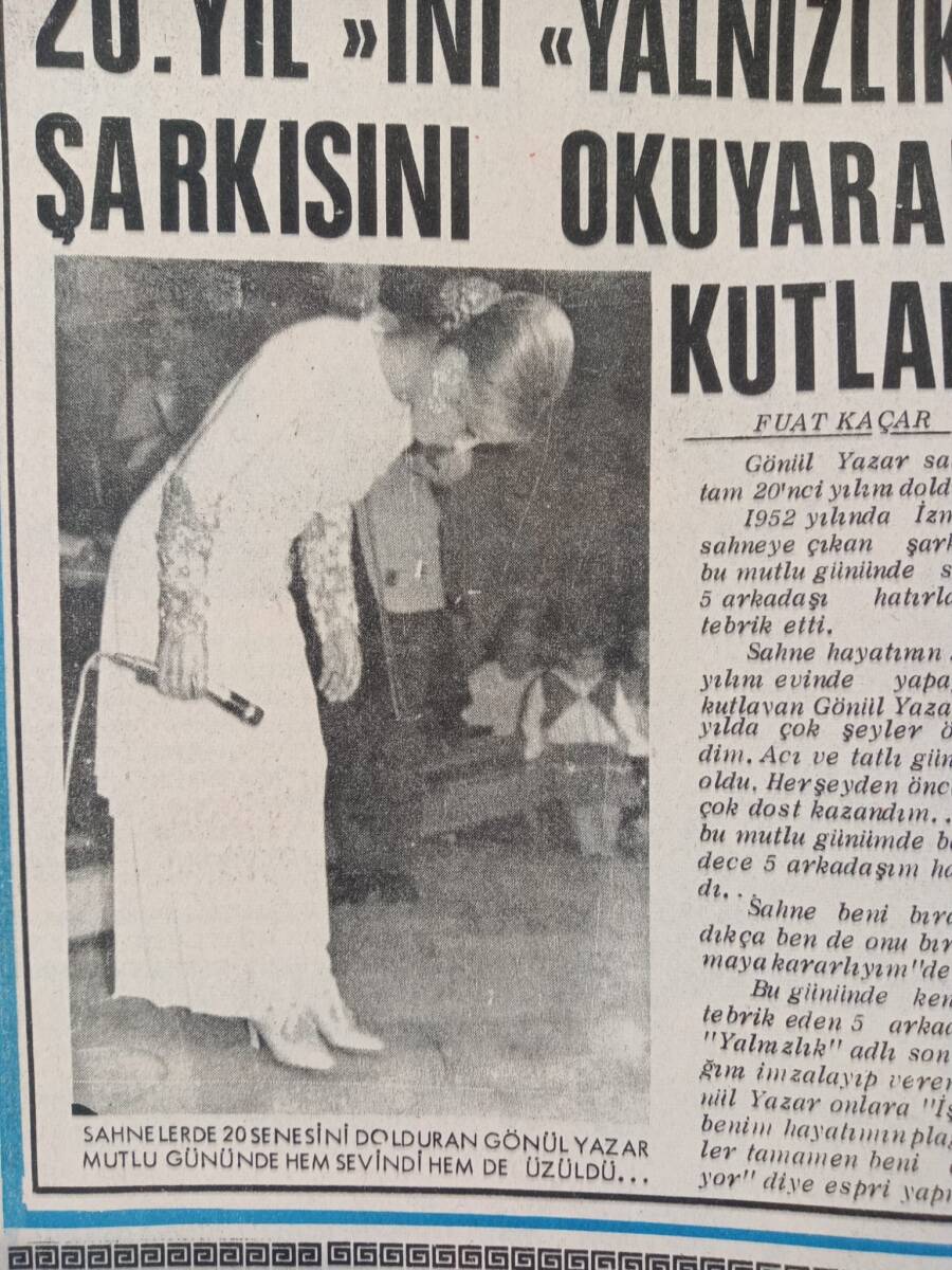 Tercüman Gazetesi İnci Eki 29 Mayıs 1972 - Gönül Yazar Sahnede 20. Yılını Yalnızlık Şarkısını Okuyarak Ağladı! - Aktör Uğur Güçlü Eşi İle Kanada! GZ145719 - 2