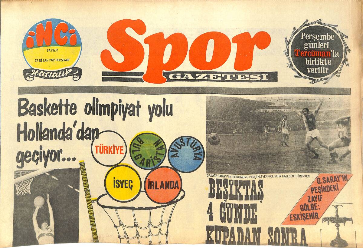 Tercüman Gazetesi İnci Spor Eki 27 Nisan 1972 - Siyah İnci'nin Ligde Bir Tek Gol Atamayışı Brezilya'da Hayal Kırıklığı Yarattı GZ144635 - 1
