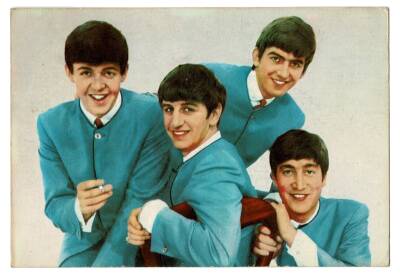 The Beatles Kartpostal KRT8944 - 1
