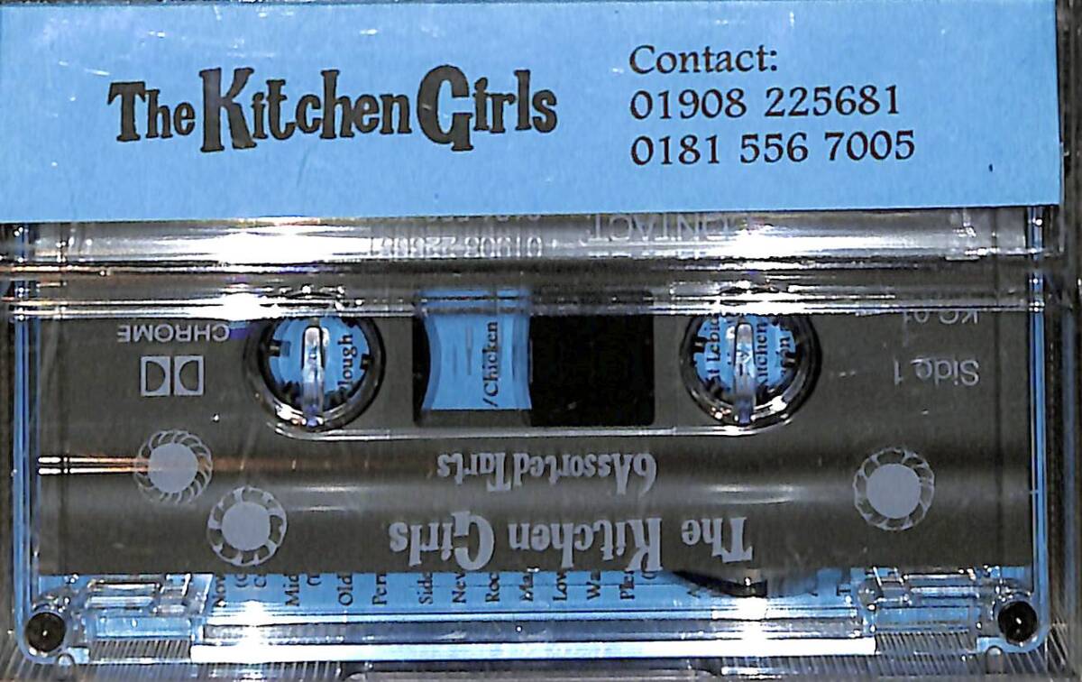 The Kitchen Girls - 6 Assorted Tarts Kaset (İkinci El) KST27586 - 2