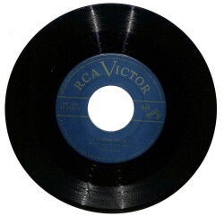 The Three Suns - The Wedding Of The Painted Doll - Canadian Capers (105.5) PLK16542 - 1