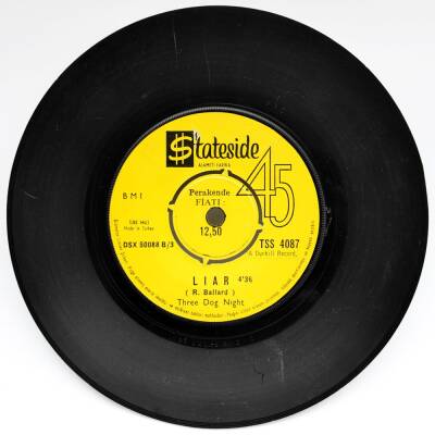 Three Dog Night - Liar (107) PLK9476 - 1