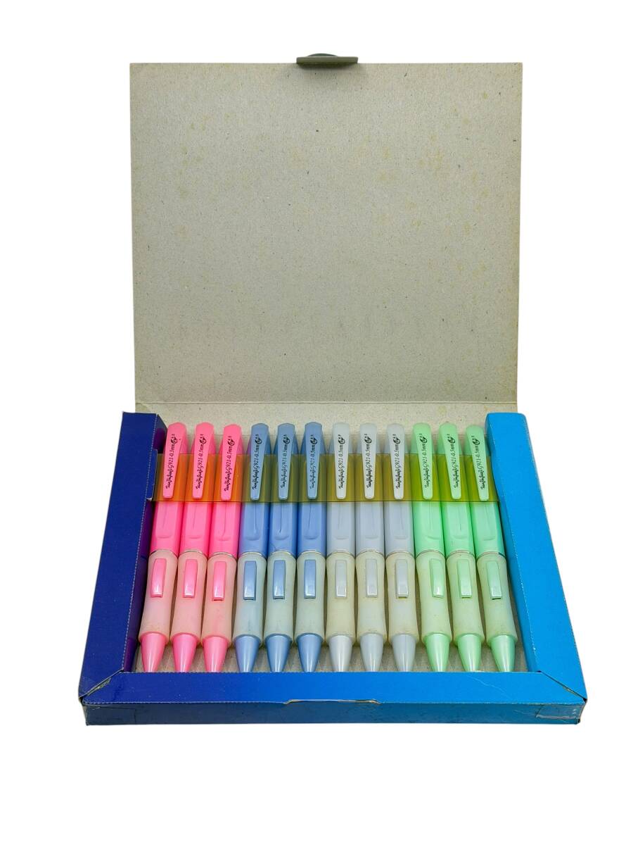 Tianzhijiaozi G921 0.5 Uçlu 12'li Çıt-Çıtlı Kalem Seti (Kullanılmamış) AOB6332 - 2
