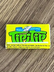 Tipitip 2007 Karikatürlü Karışık Meyve Aromalı Şekerli Sakız (Sarı-Arka Yeşil Yazı)# SKZ2438 - 3