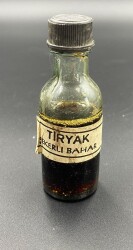 Tiryak Şekerli Bahar Şişesi (20 cc) (Kısmen Dolu) AOB3213 (N) - Gökçekoleksiyon