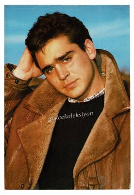 Tolga Savacı Orta Boy Kartpostal KRT7315 - 1