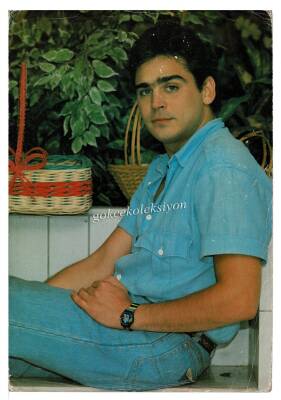 Tolga Savacı Orta Boy Kartpostal KRT7317 - 1