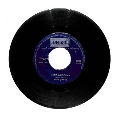 Tom Jones - Love Me TonightHide And Seek (106.5) PLK16452 - 2