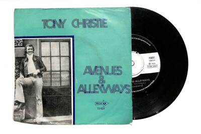 Tony Christie - Avenues And AlleywaysI Never Was A Child (106.5) PLK16737 - 1