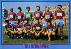 Trabzonspor 1989-1990 Kadro Kartpostal (Orta Boy) KRT19816 - Gökçekoleksiyon