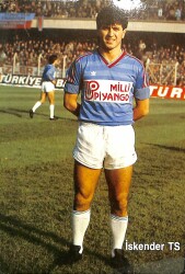 Trabzonsporlu Futbolcu İskender Kartpostal KRT19200 - Gökçekoleksiyon