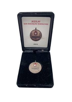 Türk Kızılayı Kan Bağışçısı Bronz Madalya (Orjinal Kutulu) AOB2405 - 1