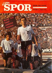 Türk Spor Haftalık Spor Gazetesi 6 Aralık 1976 Sayı : 37 - Fenerbahçe Futbolcu Cemil Turan Dev Boy Poster - Samsunspor Oyuncu Kadrosu Poster NDR97966 - Gökçekoleksiyon
