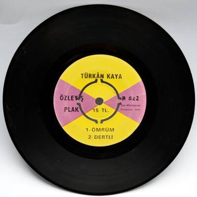 Türkan Kaya 1-Oy Tabib 2-Veririm Canımı Mini LP PLK4442 - 1
