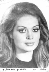 Türkan Şoray Orta Boy Kartpostal KRT10930 - Gökçekoleksiyon