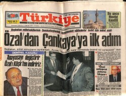 Türkiye Gazetesi 11 Ekim 1989 - Özaldan Çankayaya İlk Adım GZ72142 - 2