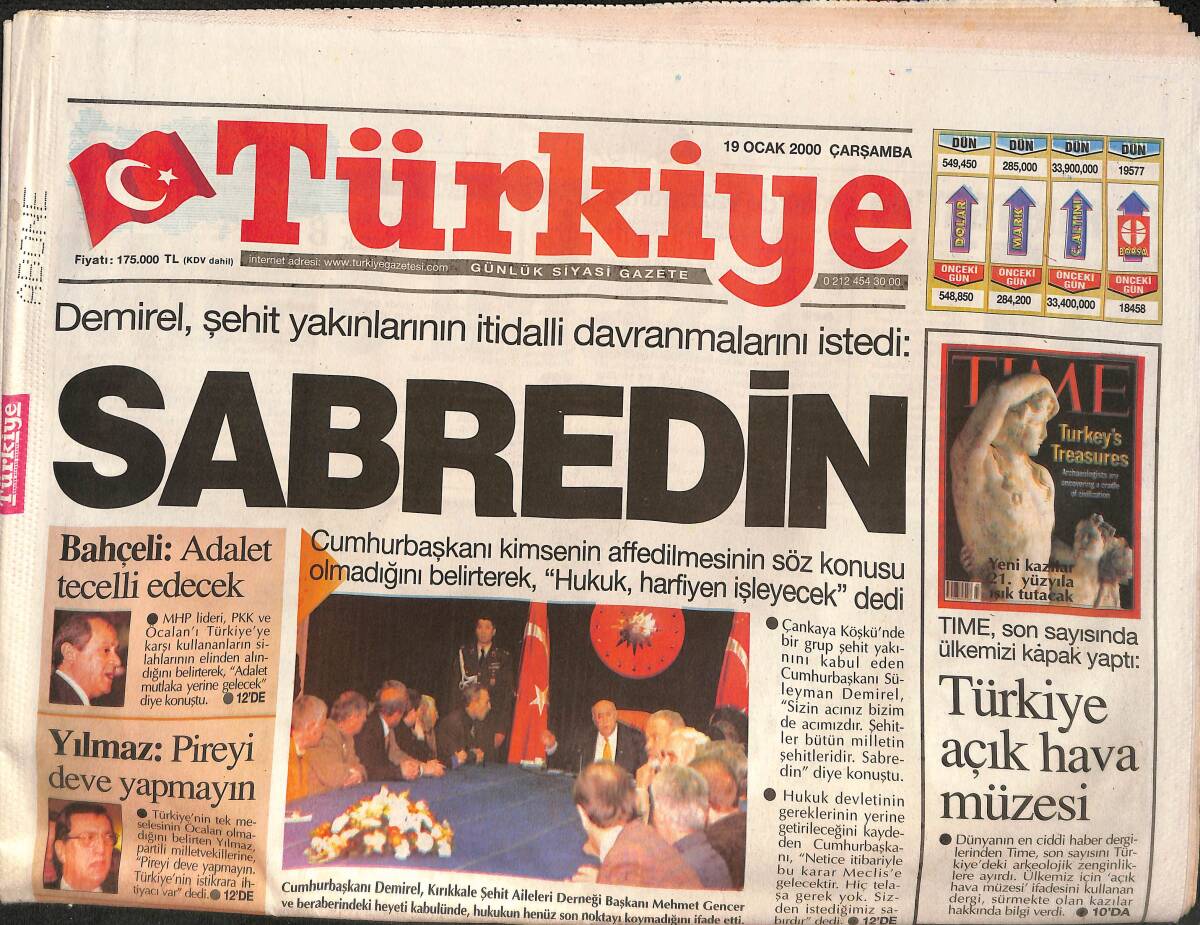 Türkiye Gazetesi 19 Ocak 2000 - Ruslar, Caharkale'nin Merkezi'ne İlerliyor - Lideri Öldürülen Hizbullah Örgütüne Operasyonlar Derinleşiyor GZ132387 - 1