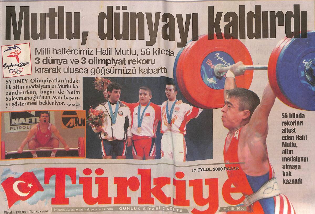 Türkiye Gazetesi 17 Eylül 2000 - Milli Sporcumuz Halil Mutlu Dünyayı Kaldırdı - Samsunspor'u Sinir bitirdi GZ134739 - 1