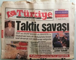 Türkiye Gazetesi 25 Ocak 1996 Kahramanmaraşta Gerginlik İngiliz Gelin Kayboldu - GZ44100 - 1
