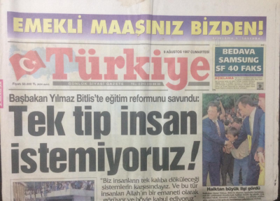 Türkiye Gazetesi 9 Ağustos 1997 - Arabeskin Kralı - GZ15044 - 1
