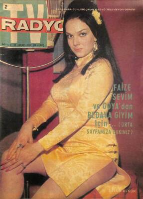 TV RADYO Sayı9 15 Ocak 1969 - Selda Alkor Teknede, Figen Say Hizmetçi, Bülent Oral, Orhan Şener, Pink Floyd İntihar Mı Edecek, Beatles NDR67379 - 2