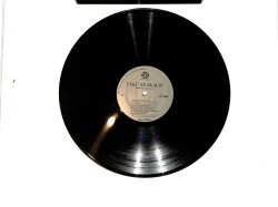 Ülkü Erakalın - Kadehler Öper Seni LP PLAK (10/7.5) PLK26530 - 2