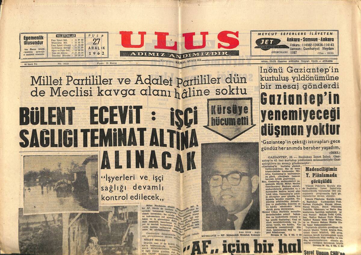 Ulus Gazetesi 27 Aralık 1962 - Atatürk Koşusunu En Çok Kazanan Atlet: Ekrem Koçak - Galatasaray 4. Tura Altı Gol Atarak Çıktı GZ148584 - 1