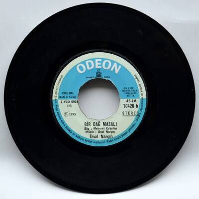 Ünal Narçın - Bir Dağ Masalı PLK3605 - 3