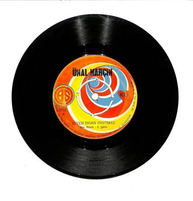 Ünal Narçın - Seven İnsan UnutmazKaderin Tokadı (107.5) PLK16288 - 1